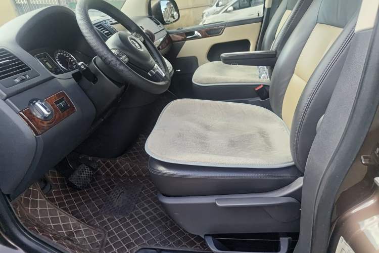 Used Volkswagen Multivan 2012 2.0 TSI Four-Wheel Drive Deluxe Edition
