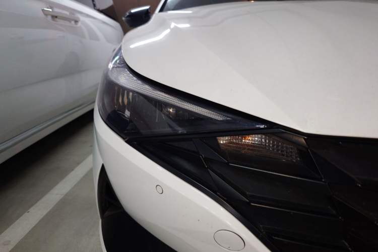 Used Hyundai Elantra 2022 1.5L CVT 20th Anniversary Edition