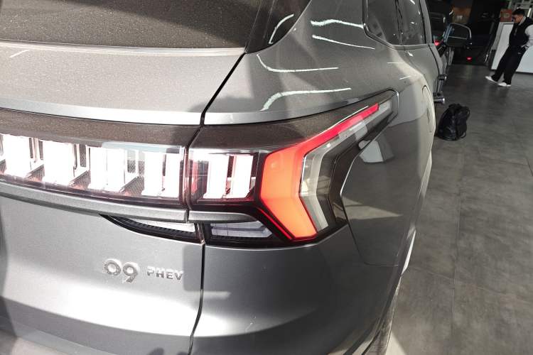 Used Lynk & Co 09 EM-P 2021 2.0T PHEV Halo Six-Seater
