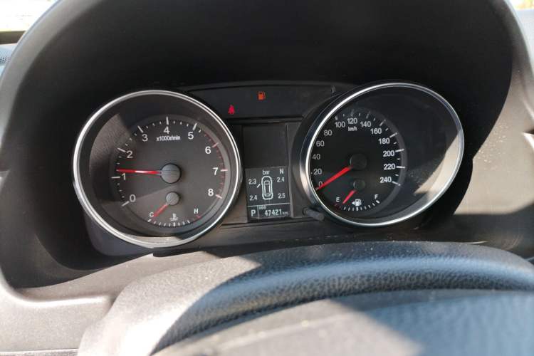 Used Haval M6 2019 1.5T DCT Two-Wheel Drive Value Edition China VI Standard Instrument Cluster