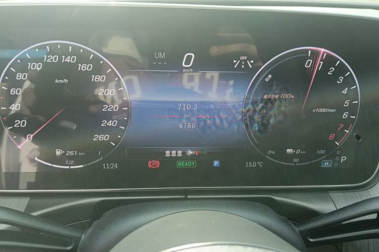 Used Mercedes-Benz C-Class New Energy 2023 Second Facelift C 350 eL Instrument Cluster