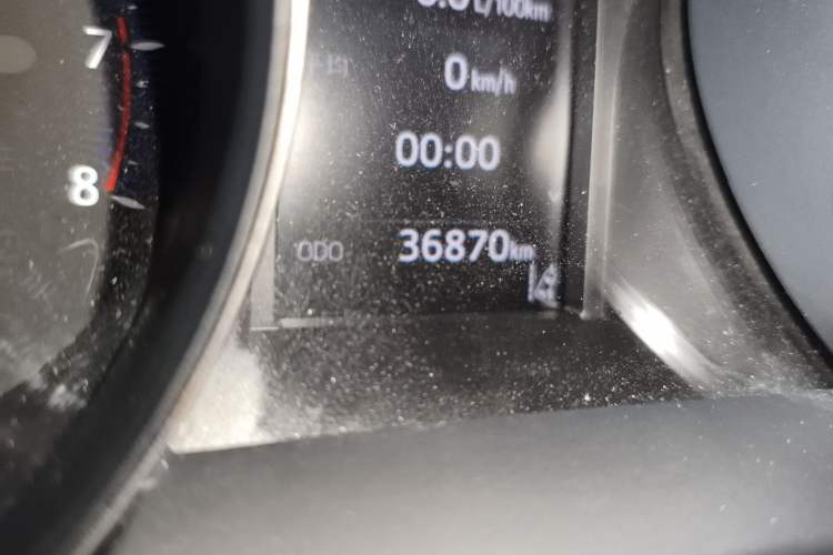 Used Toyota IZOA 2018 2.0L Yichi Edition China V Standard