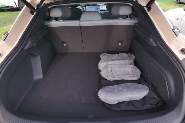 Used XPeng MONA M03 2024 620 with Ultra-Long Range
