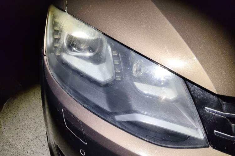 Used Volkswagen Sharan 2012 2.0 TSI Comfort Edition Euro IV
