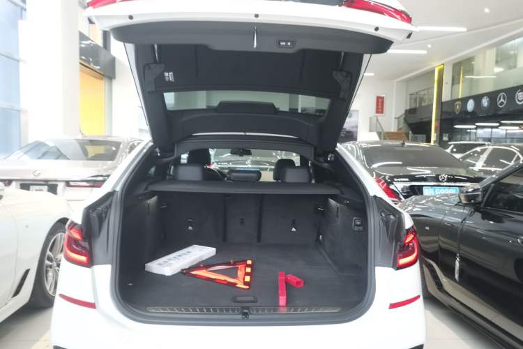 Used BMW 6 Series GT 2020 630i M Sport Package Trunk