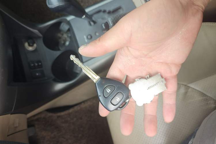 Used Toyota RAV4 2011 2.0L Automatic Luxury Edition Vehicle Key