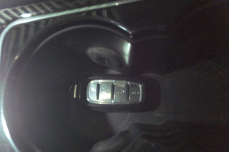 Used Jaguar F-PACE 2016 3.0 SC Four-Wheel Drive R-Sport Sport Edition
