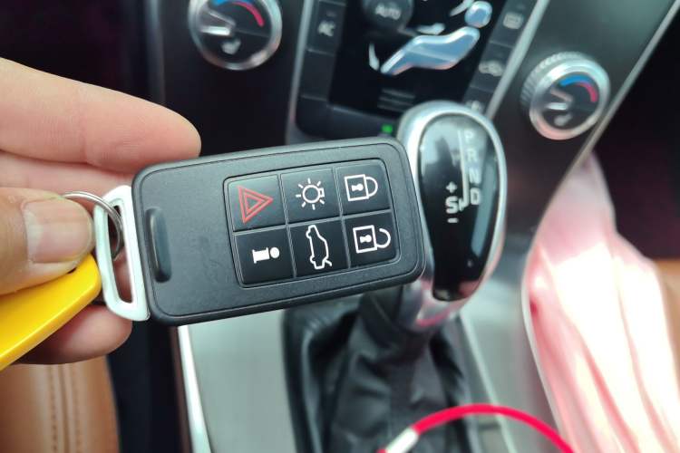 Used Volvo S60 2015 S60L T5 Intelligent Drive Edition
