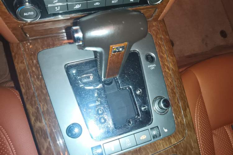 Used Volkswagen Phaeton 2012 3.0L Business Edition