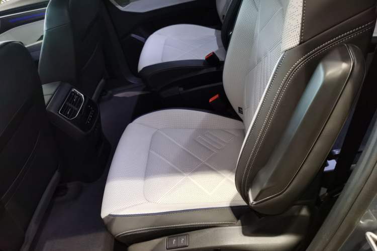 Used Volkswagen Talagon 2026 Model 450TSI Four-Wheel Drive Flagship 6-Seater
