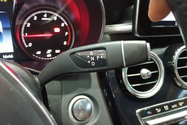 Used Mercedes-Benz C-Class (Import) 2017 Facelift C 200 Coupe
