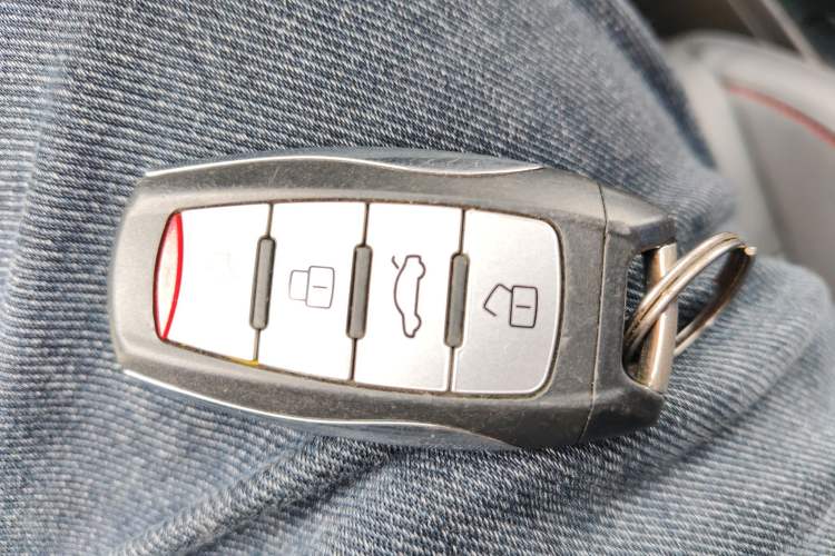 Used Haval M6 2018 Revised Version 1.5T DCT Two-Wheel Drive Elite Edition
