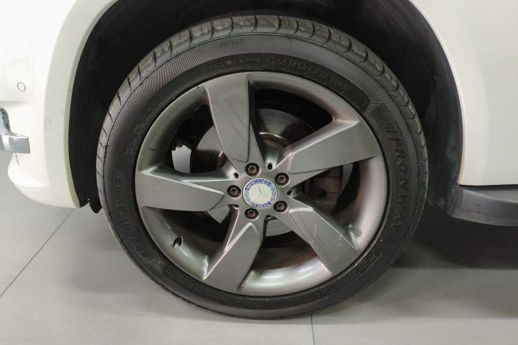 Used Mercedes-Benz GLK-Class 2013 Facelift GLK 300 4MATIC Fashion Edition
