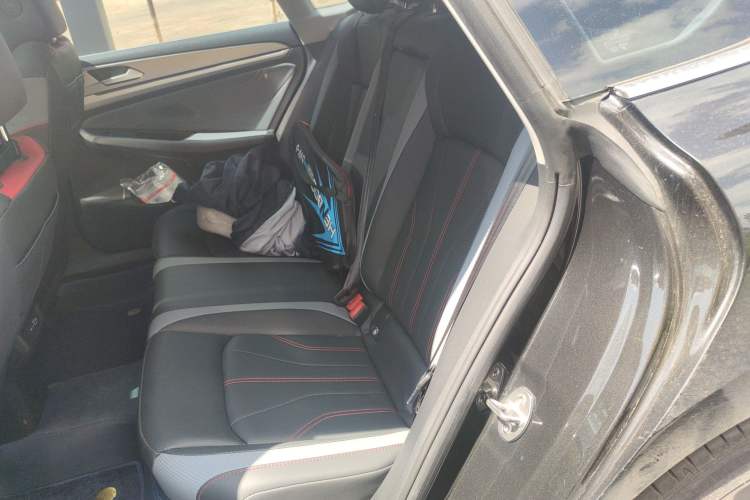 Used Volkswagen Lamando 2022 Lingdu L 280TSI DSG Ultra-Spicy Flagship Edition Left Rear Seat