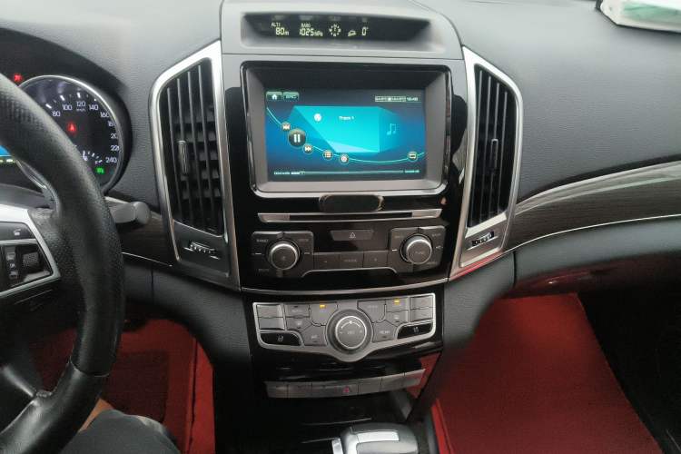 Used Haval H9 2016 2.0T Four-Wheel Drive Luxury 7-Seater
