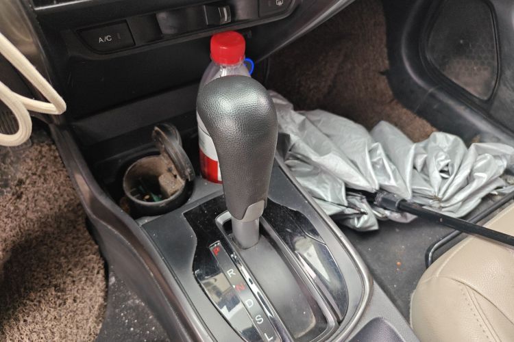 Used Honda Greiz 2016 1.5L CVT Classic Edition
