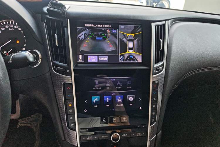 Used Infiniti Q50L 2018 2.0T Enjoyment Version China VI Standard
