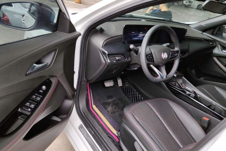 Used Buick Verano 2023 Pro GS Hunter Wind Edition
