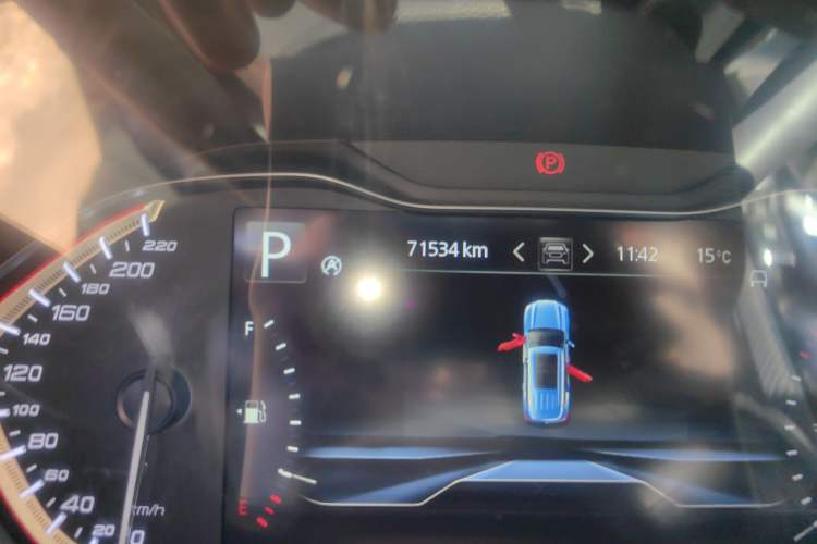 Used SAIC MAXUS D90 2017 2.0T Automatic All-Wheel Drive Sirius