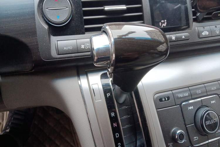 Used Honda Elysion 2012 2.4L VTi-S Prestige Edition