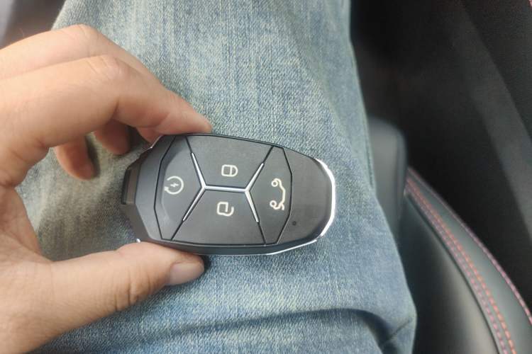 Used Lynk & Co 02 2022 1.5T DCT Shine Plus
