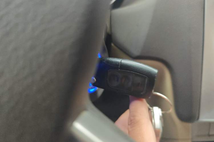 Used Ford Focus 2011 Sedan 1.8L Automatic Fashion Edition
