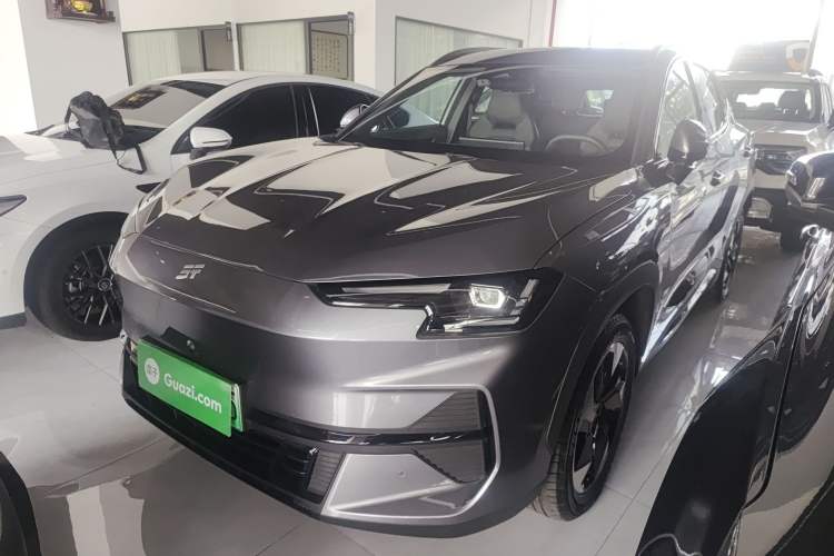 Used JETOUR Shanhai L6 2024 1.5TD DHT ULTRA