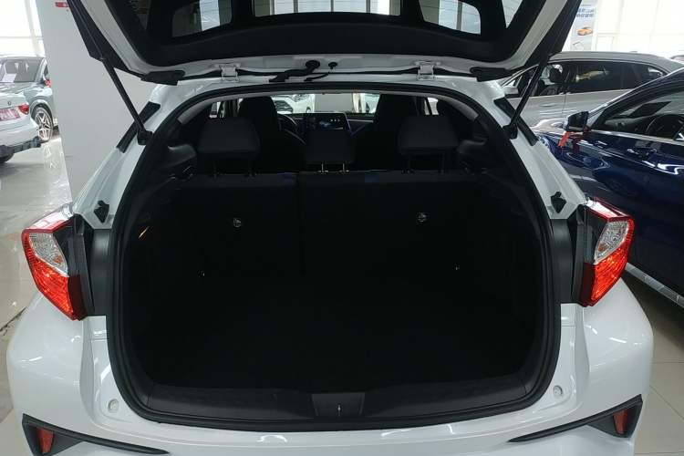 Used Toyota C-HR 2023 2.0L Comfort Edition