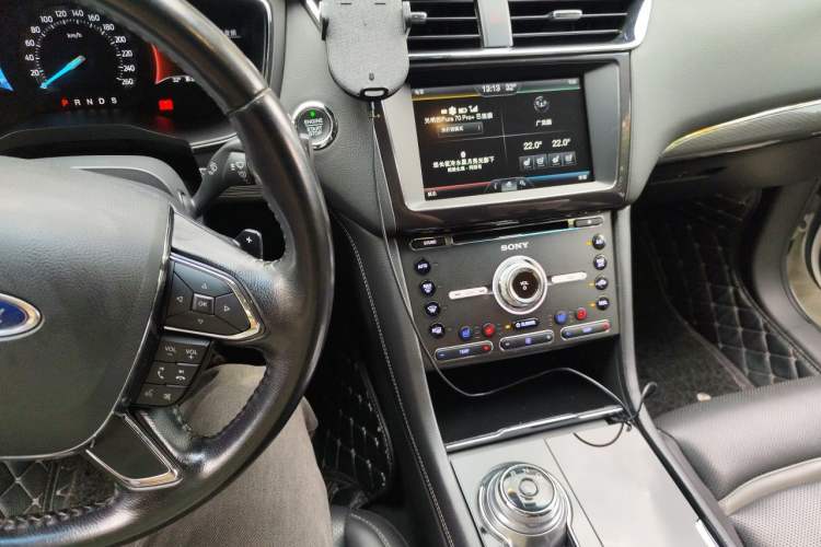 Used Ford Taurus 2015 EcoBoost 245 Luxury Model
