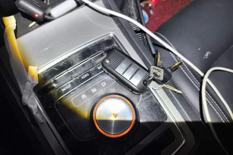 Used Roewe i6 New Energy 2017 45T Hybrid Connect & Smart Enjoyment Edition Interior 1