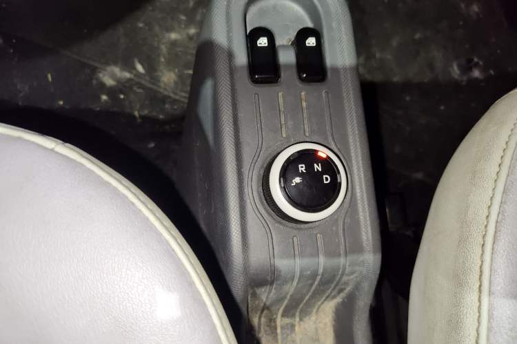 Used Wuling Hongguang MINIEV 2022 Macaron-Color Edition Lithium Iron Phosphate Gear Lever