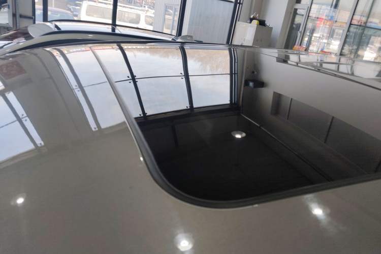 Used Buick GL8 2018 28T Luxury Model China VI Standard