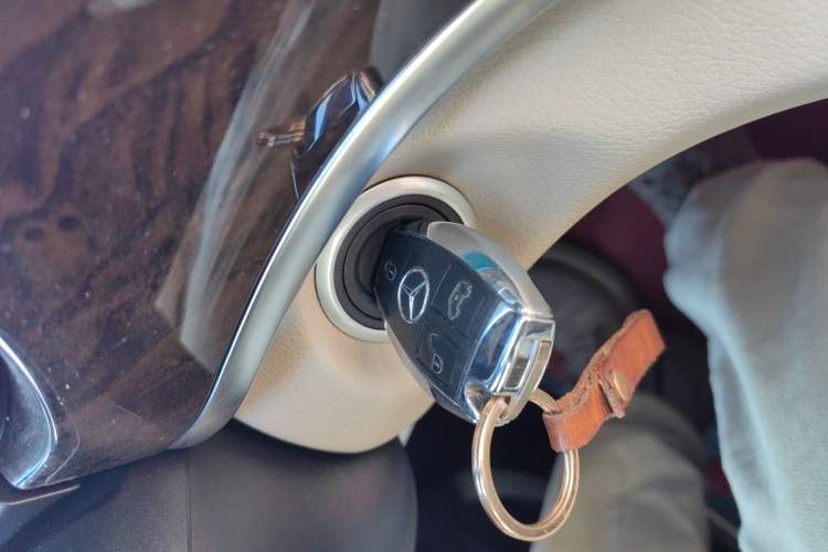 Used Mercedes-Benz V-Class 2018 V 260 L Prestige Extended Version China VI