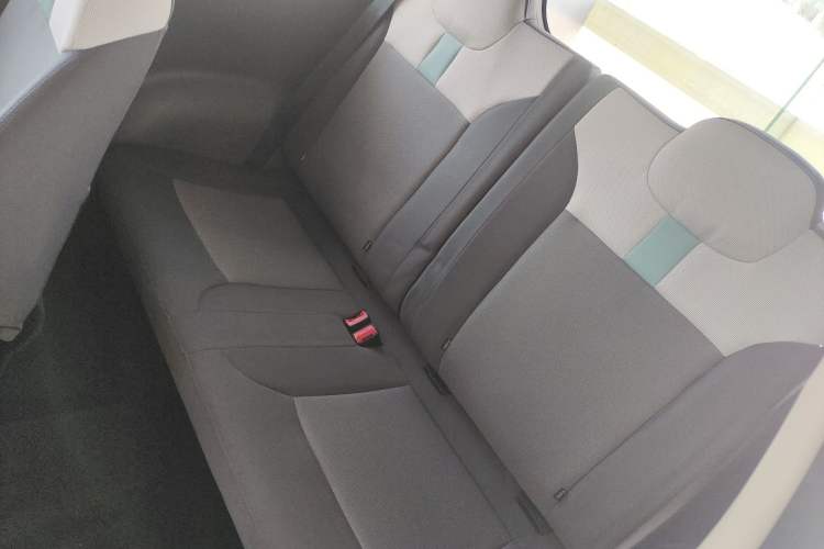 Used CHANGAN NEVO Lumin 2023 301km Honey Dew Edition
