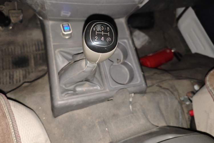 Used Jinbei Hiace 2014 2.0L 5th Generation Kuaiyunwang Business Version 4G20B
