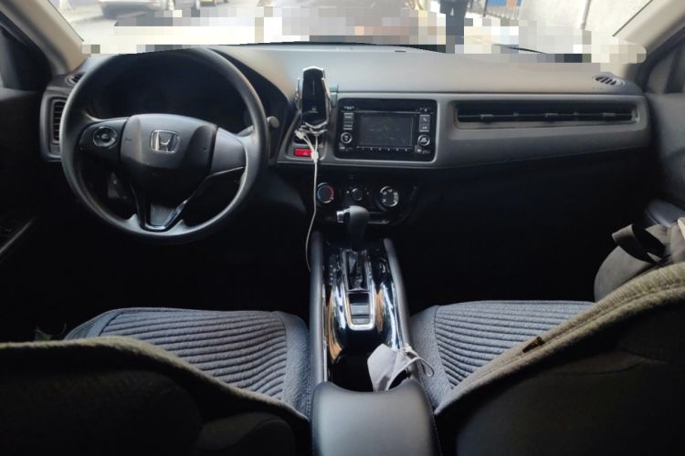 Used Honda Vezel 2015 1.5L CVT two-wheel drive Comfort trim Center Console