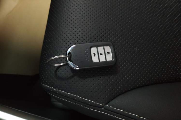 Used Honda Crider 2016 1.8L CVT Luxury Edition
