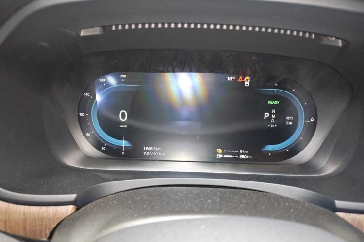 Used Volvo S90 New Energy 2025 Plug-in Hybrid Four-Wheel Drive Long-Range Luxury Smart Edition Instrument Cluster