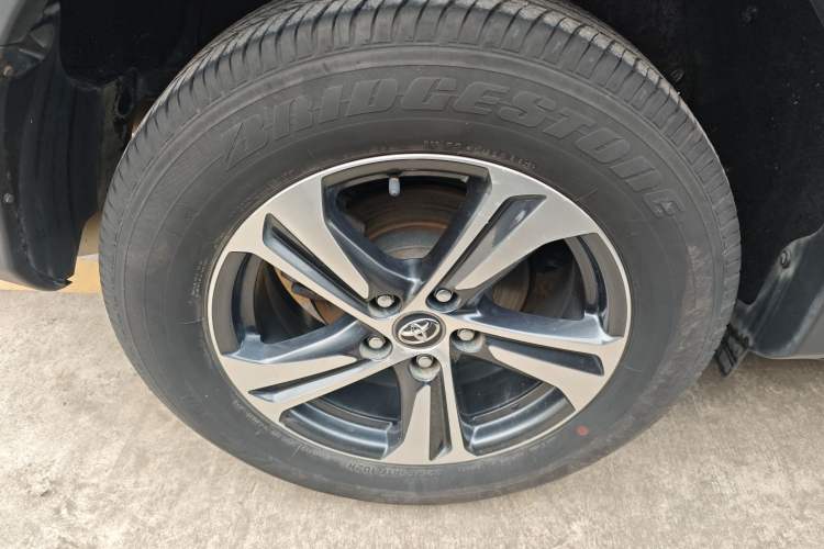 Used Toyota RAV4 2015 2.0L Manual Two-Wheel Drive Urban Edition