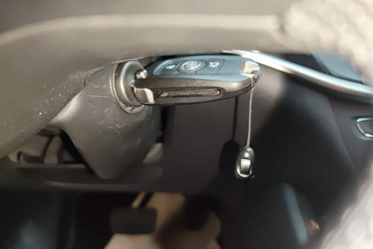 Used Buick Verano 2020 20T CVT Leading Edition Interior 1