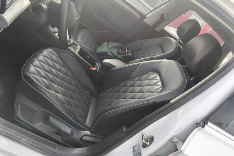 Used Volkswagen Sagitar 2023 200TSI DSG Excellence Edition Left Front Seat