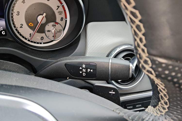 Used Mercedes-Benz GLA 2016 GLA 200 Fashion Model Gear Lever