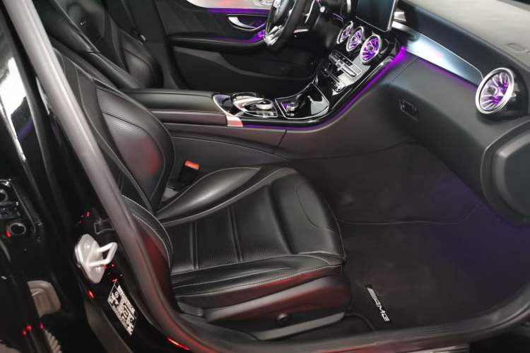 Used Mercedes-Benz C-Class AMG 2015 AMG C 63 Right Front Seat