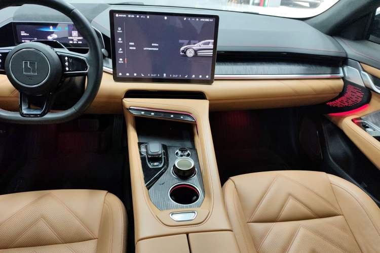 Used Zeekr 001 2022 Long-Range Dual-Motor WE Edition Audio And AC Panel