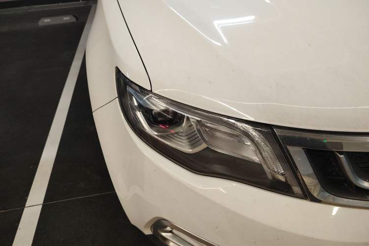 Used Geely Auto Emgrand X7 Sport 2016 1.8TD Automatic ZhiZun Version
