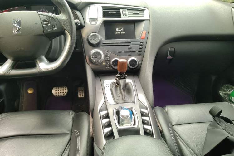 Used DS 5 2014 1.6T Luxury Edition THP200
