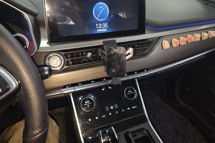 Used Chery Tiggo 8 2019 1.6 TGDI Automatic Luxury Model Audio And AC Panel