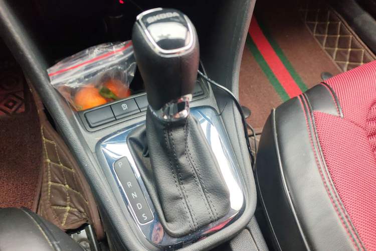 Used Skoda Rapid 2019 1.5L Automatic Comfort Edition China VI Standard