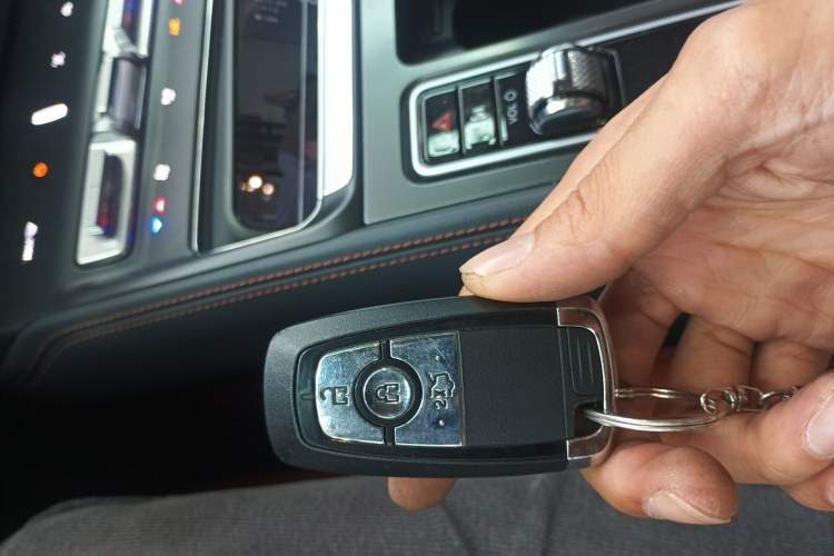 Used Lincoln Z 2022 iXiang Luxury Edition Vehicle Key