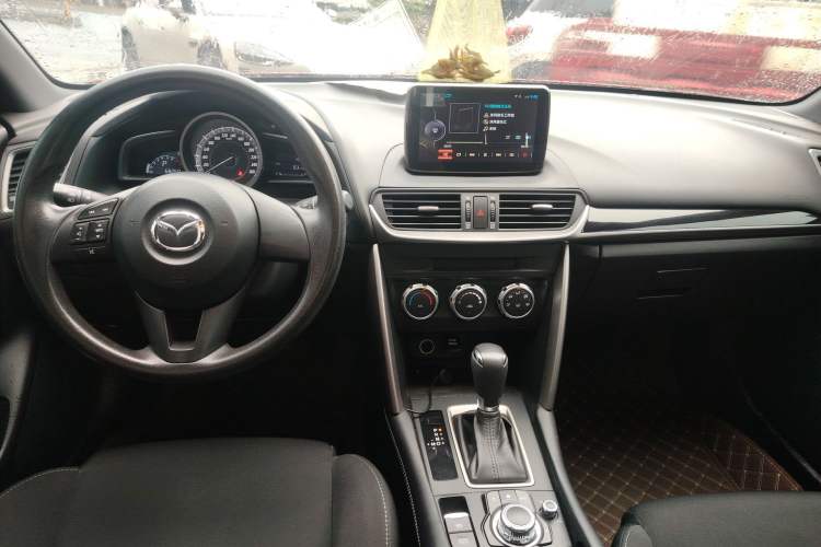 Used Mazda CX-4 2016 2.0L Automatic 2WD Blue Sky Dynamic Edition